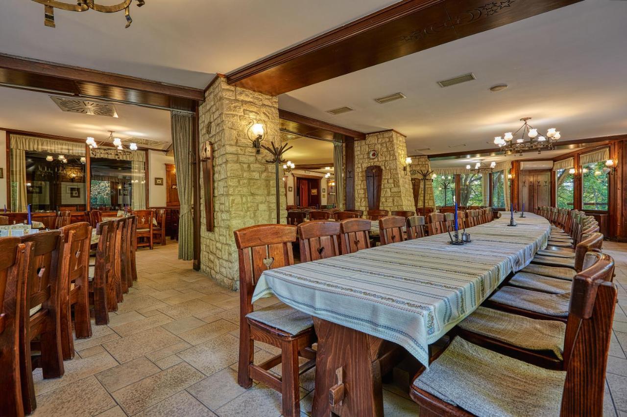 Tercia Hubertus Panzió Acomodação com café da manhã Sopron Exterior foto