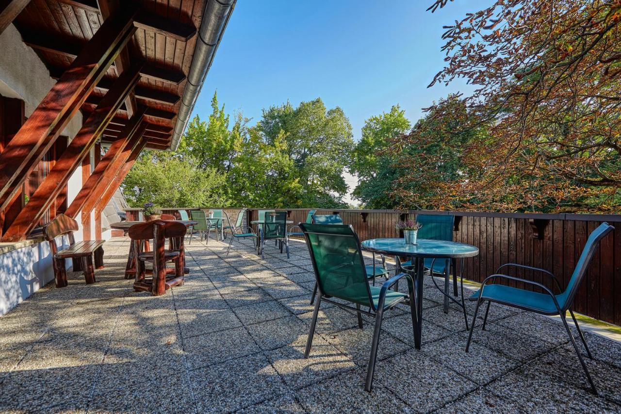 Tercia Hubertus Panzió Acomodação com café da manhã Sopron Exterior foto