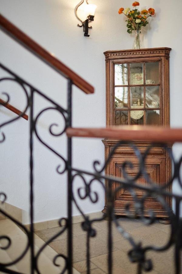 Tercia Hubertus Panzió Acomodação com café da manhã Sopron Exterior foto